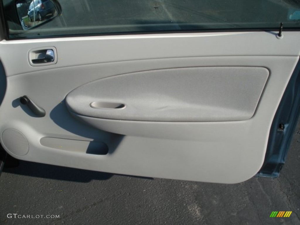 2005 Cobalt Coupe - Blue Granite Metallic / Gray photo #20