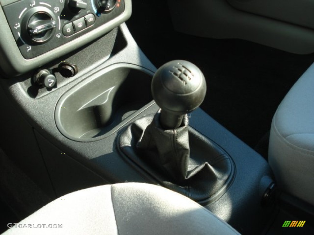 2005 Cobalt Coupe - Blue Granite Metallic / Gray photo #22