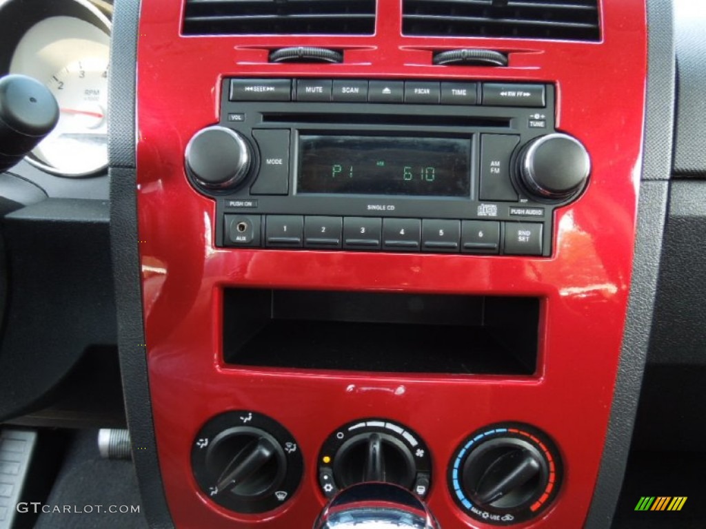 2008 Dodge Caliber SXT Audio System Photo #62659710