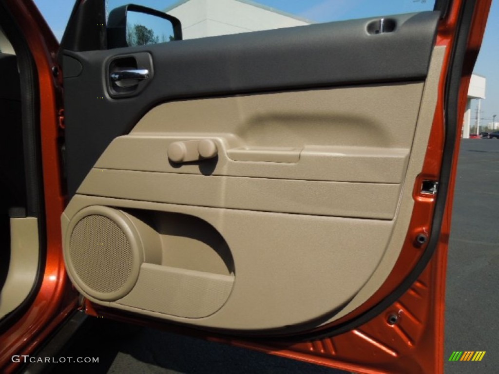 2012 Patriot Sport - Copperhead Orange Pearl / Dark Slate Gray/Light Pebble Beige photo #22