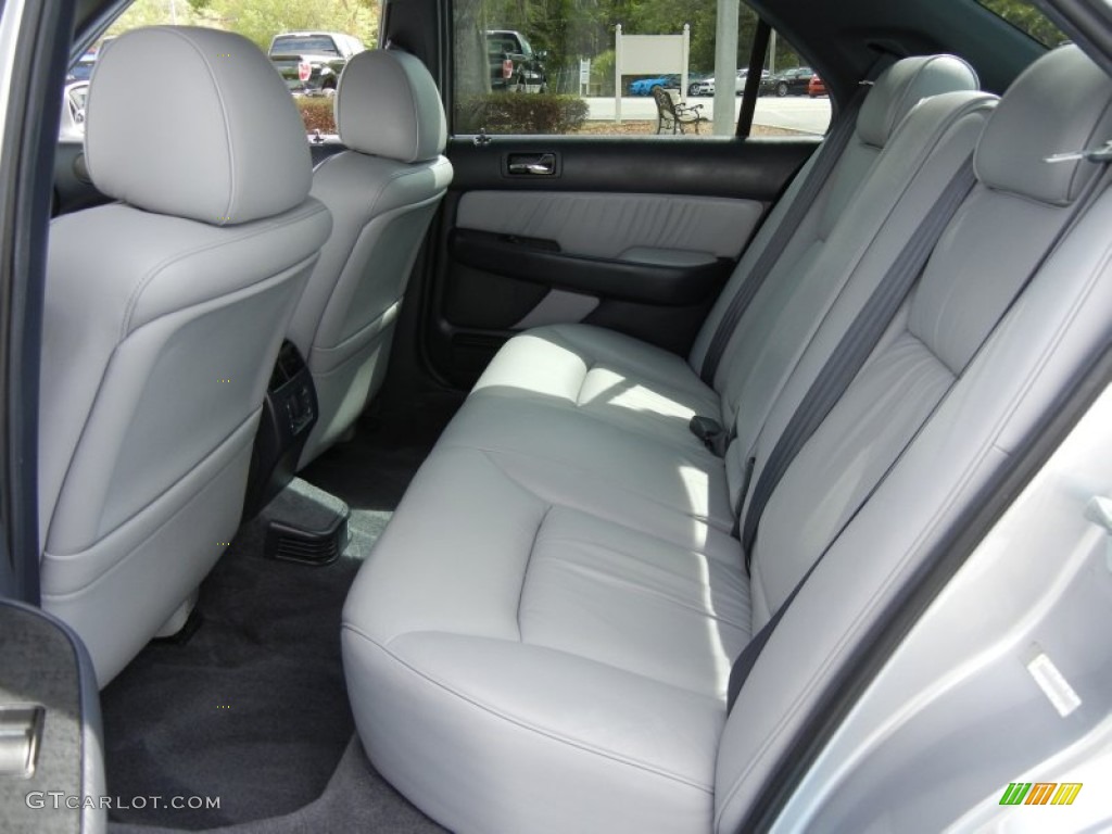 2004 Acura RL 3.5 Rear Seat Photo #62660418