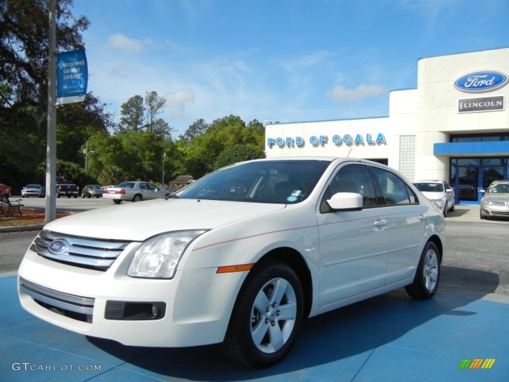 2008 Fusion SE V6 - White Suede / Medium Light Stone photo #1