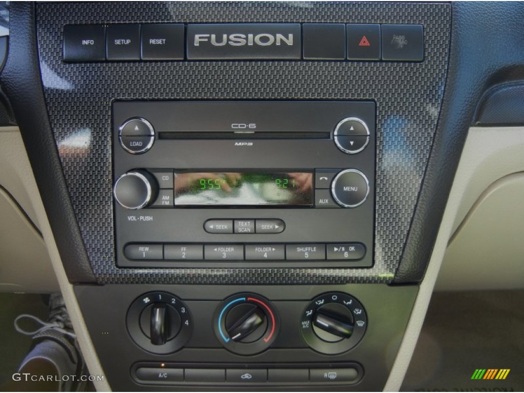 2008 Ford Fusion SE V6 Audio System Photo #62660646