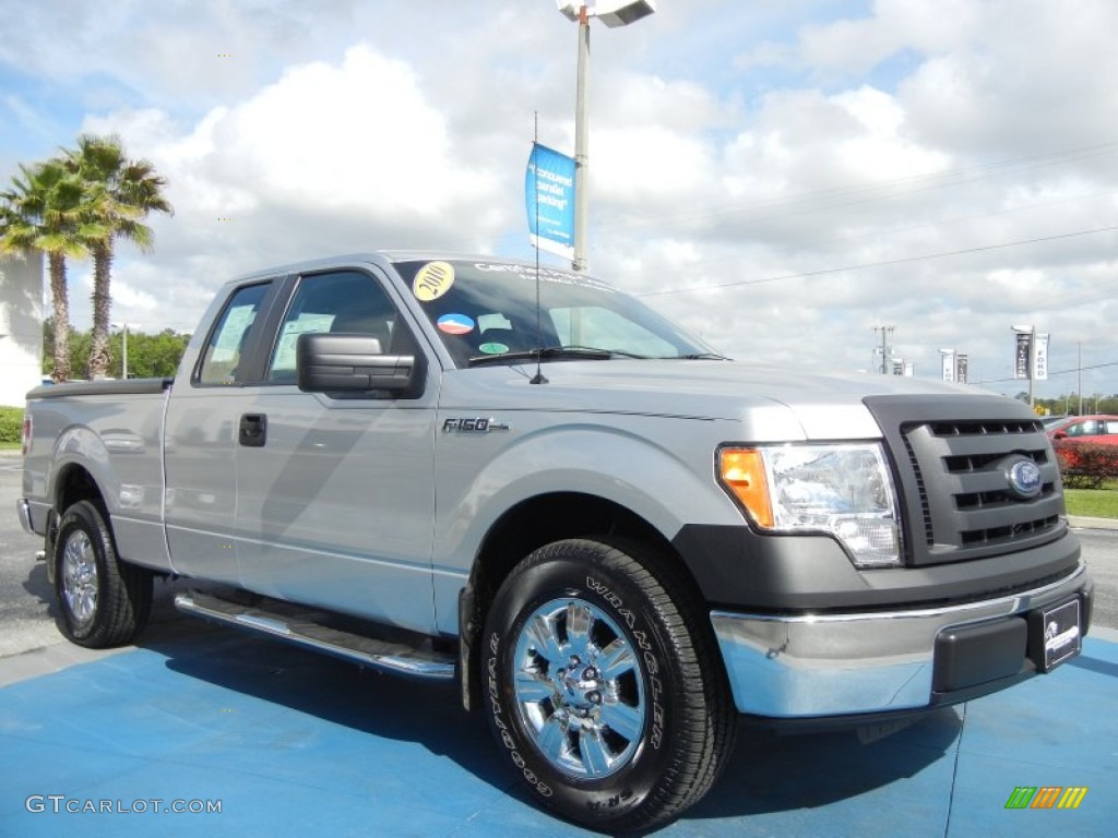 2010 F150 XL SuperCab - Ingot Silver Metallic / Medium Stone photo #7