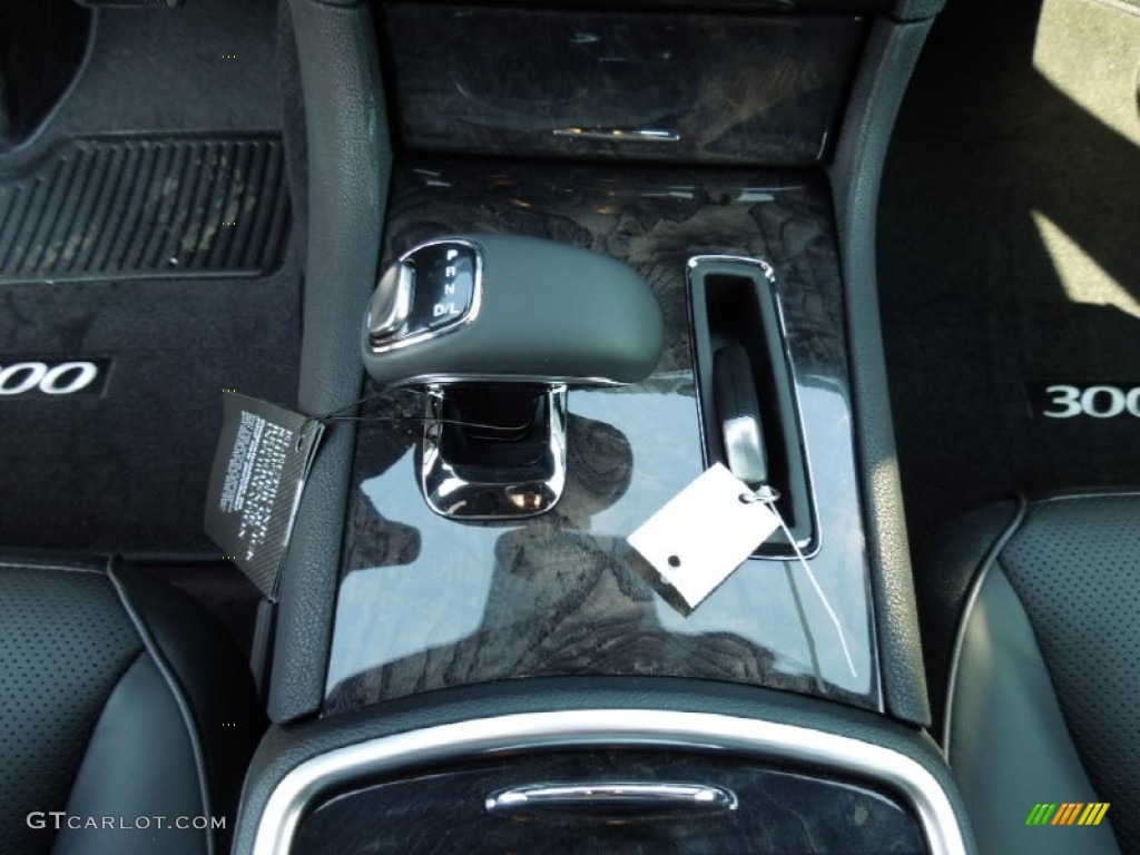 2012 300 Limited - Bright Silver Metallic / Black photo #11