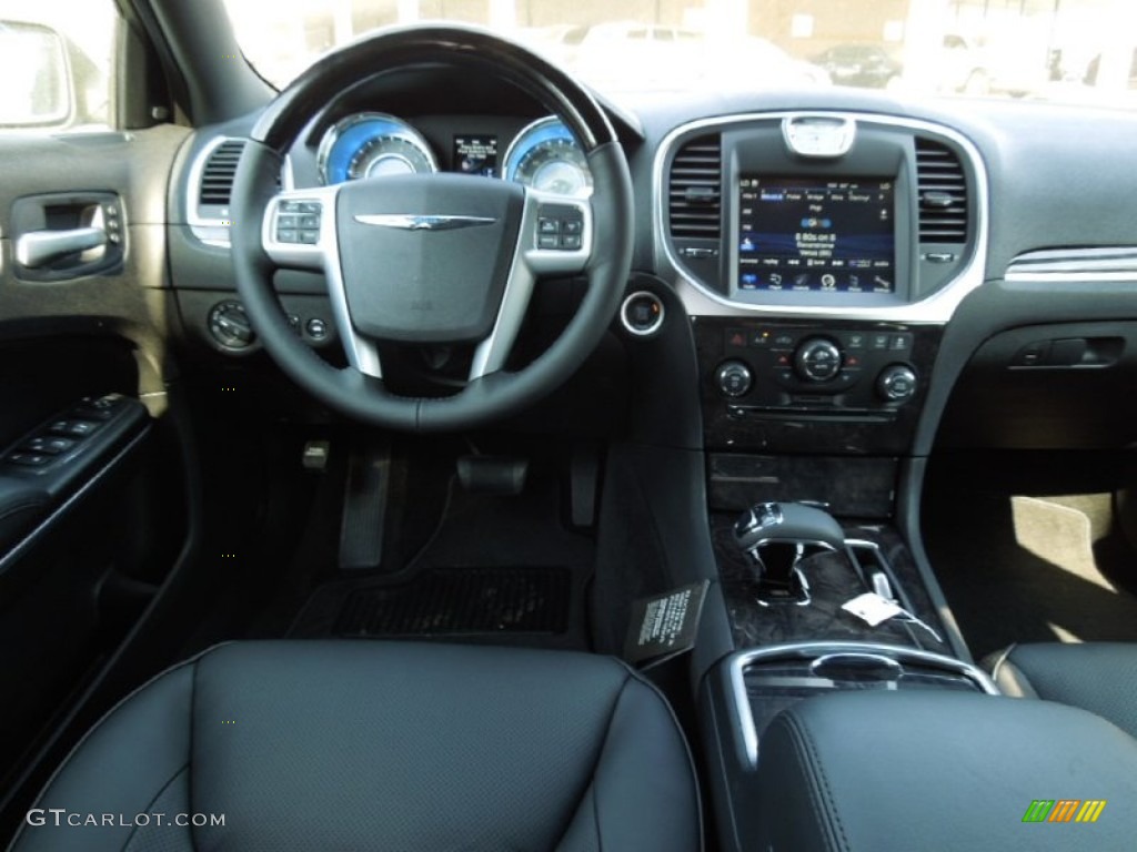 2012 300 Limited - Bright Silver Metallic / Black photo #19