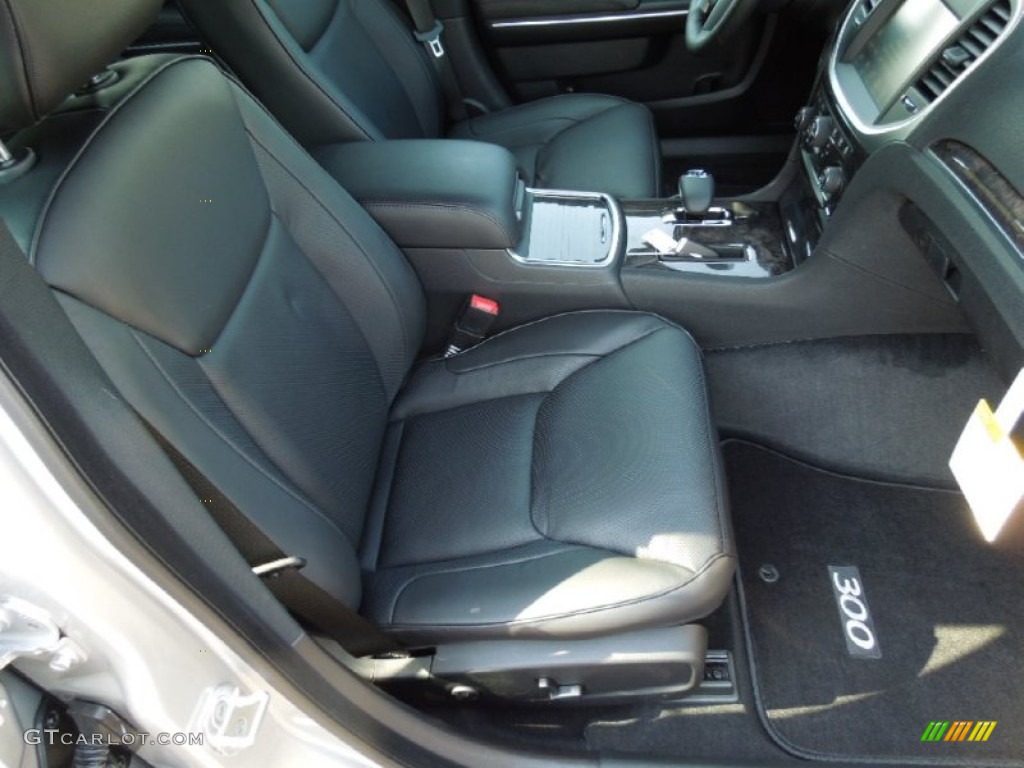 2012 300 Limited - Bright Silver Metallic / Black photo #23