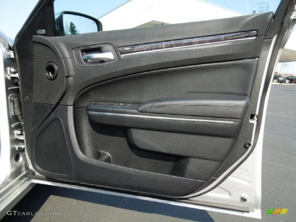 2012 300 Limited - Bright Silver Metallic / Black photo #25