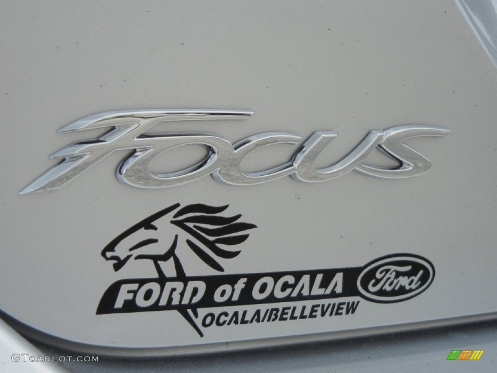 2012 Focus SEL 5-Door - Ingot Silver Metallic / Charcoal Black photo #4