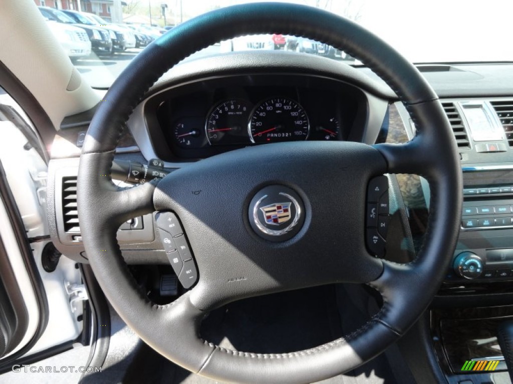 2011 Cadillac DTS Luxury Ebony Steering Wheel Photo #62662098