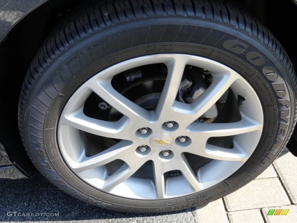 2009 Chevrolet Malibu LTZ Sedan Wheel Photo #62662263