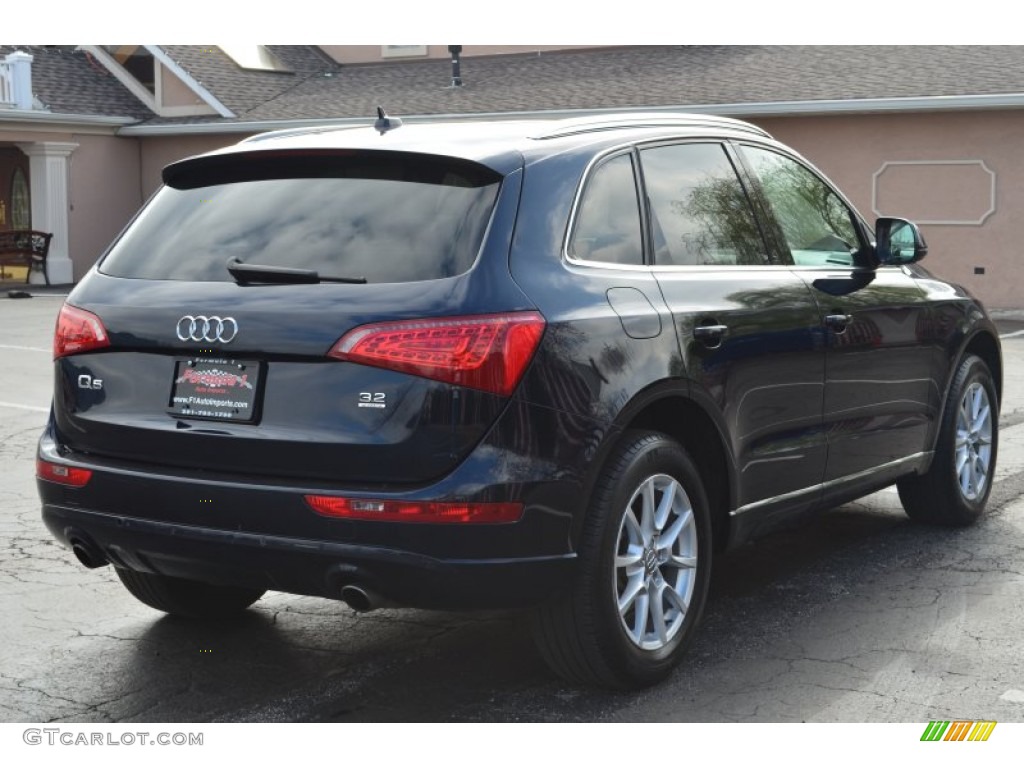 2009 Q5 3.2 Premium quattro - Deep Sea Blue Pearl Effect / Black photo #7
