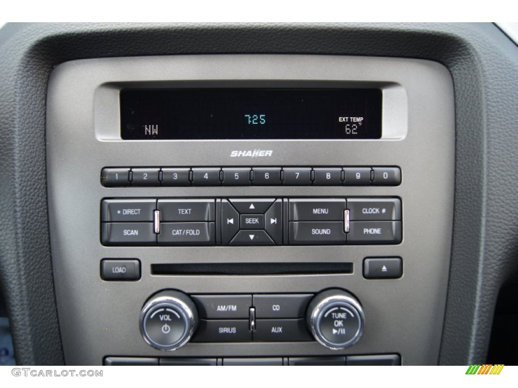 2013 Ford Mustang V6 Premium Coupe Audio System Photo #62664923