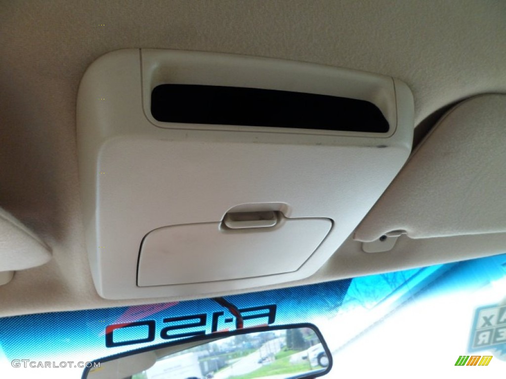 2004 F150 XLT Regular Cab - Bright Red / Tan photo #15