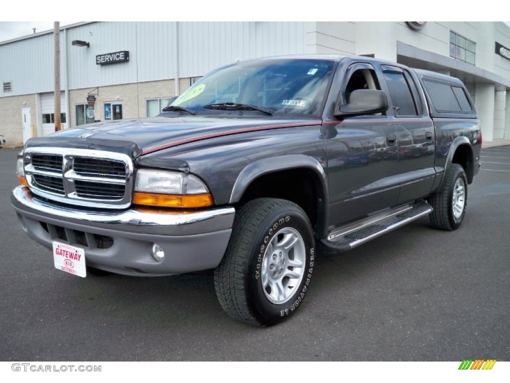 2003 Dakota SLT Quad Cab 4x4 - Graphite Metallic / Dark Slate Gray photo #2
