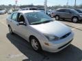 2004 CD Silver Metallic Ford Focus SE Sedan  photo #8