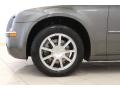2009 Chrysler 300 Limited AWD Wheel and Tire Photo