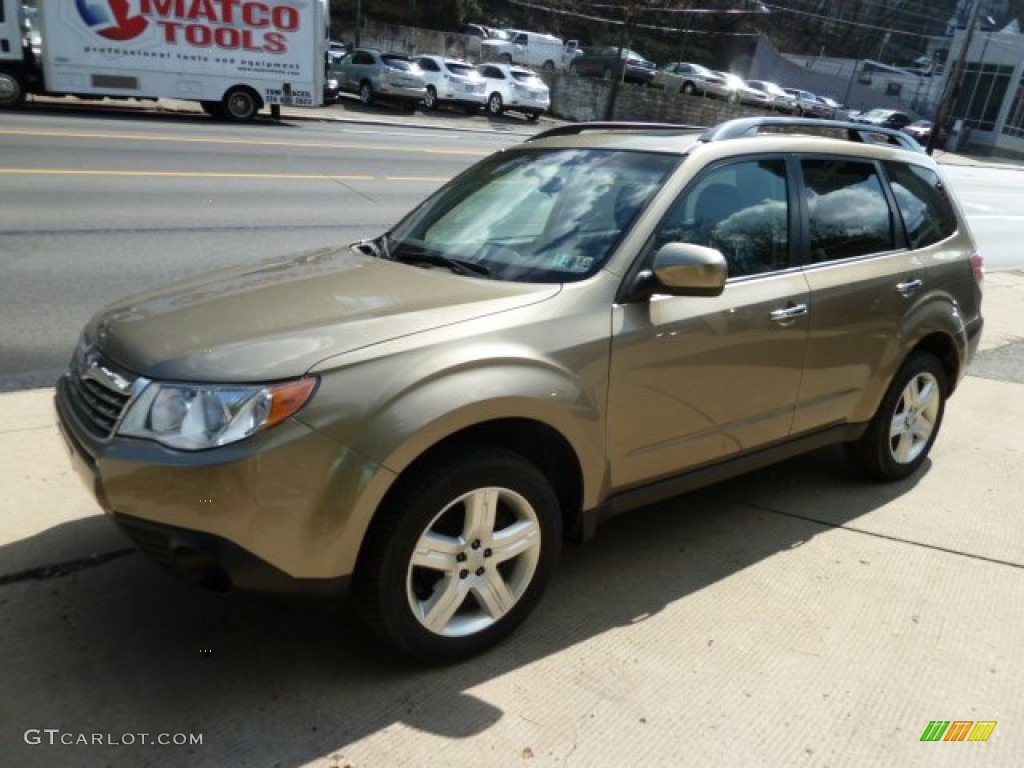 2009 Forester 2.5 X Premium - Topaz Gold Metallic / Black photo #6