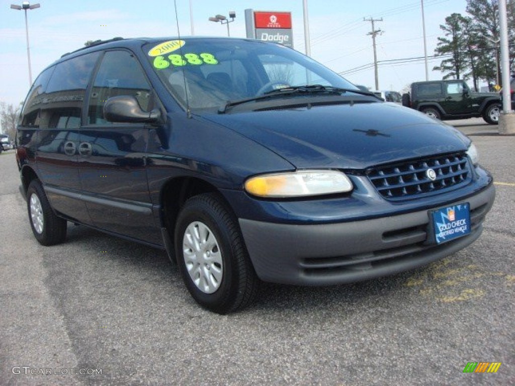 2000 Voyager  - Patriot Blue Pearl / Mist Gray photo #7