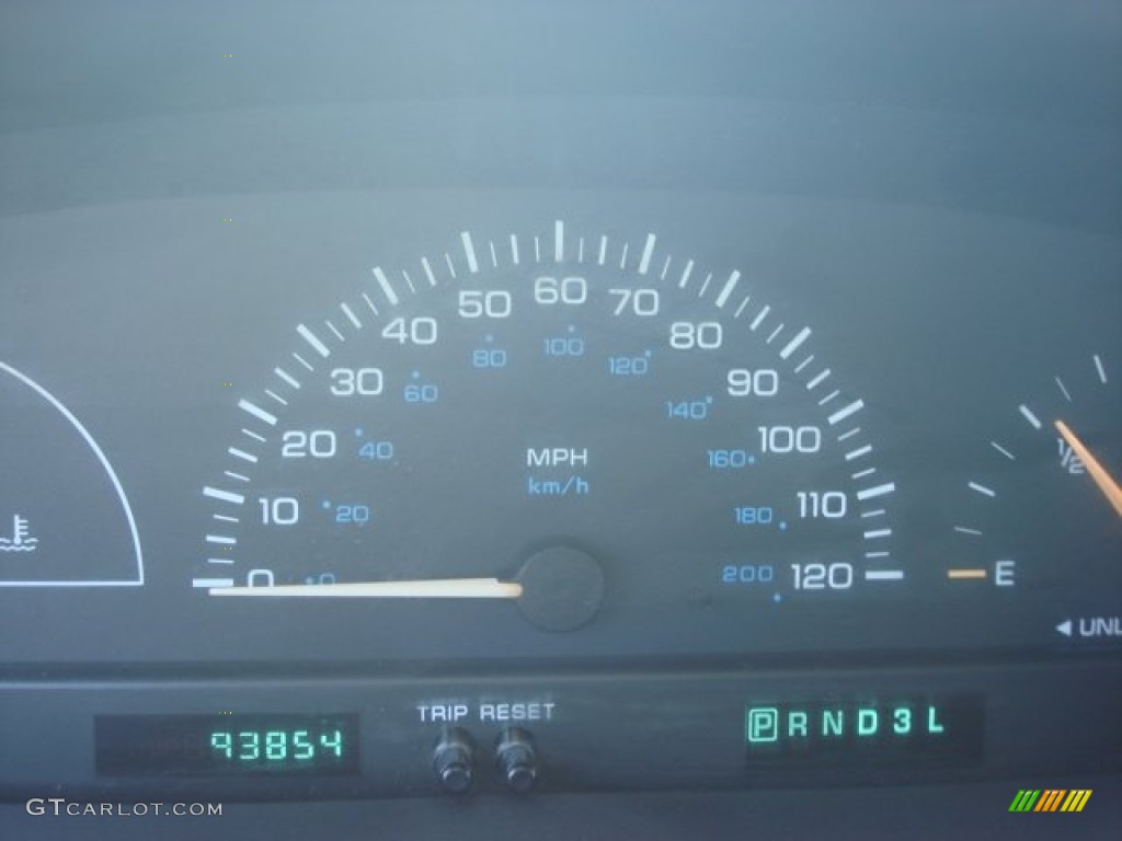 2000 Voyager  - Patriot Blue Pearl / Mist Gray photo #16