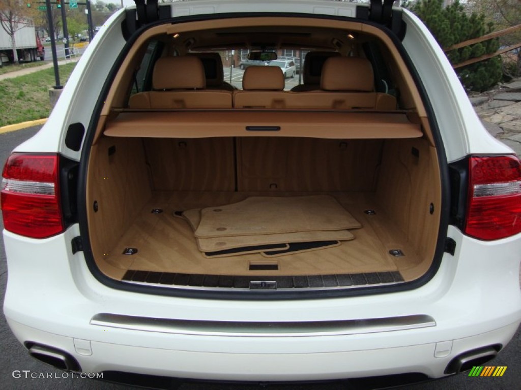 2009 Porsche Cayenne Tiptronic Trunk Photo #62681135