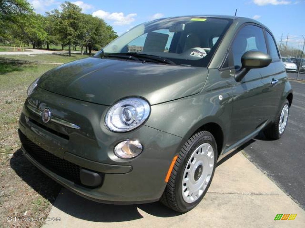 Verde Oliva (Green) Fiat 500