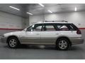 Glacier White - Legacy Outback Wagon Photo No. 20