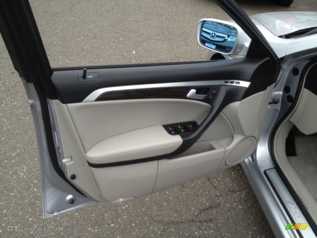 2008 Acura TL 3.2 Door Panel Photos