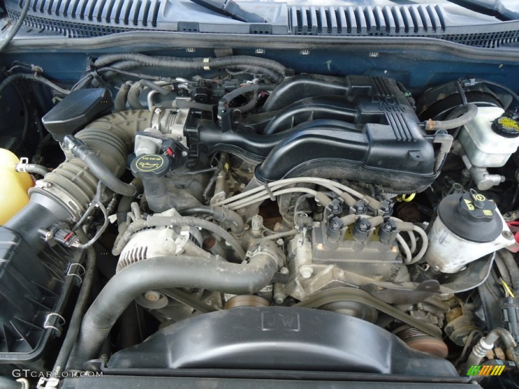2005 Ford Explorer XLT 4x4 4.0 Liter SOHC 12-Valve V6 Engine Photo #62684033