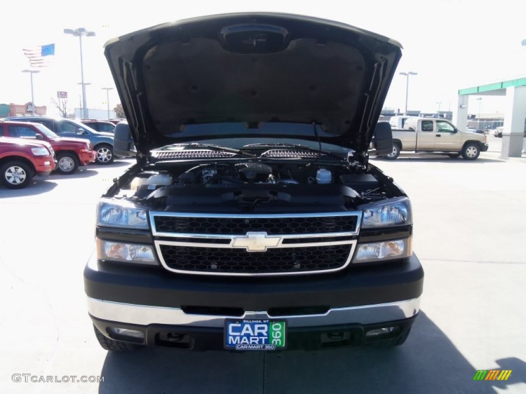 2006 Silverado 3500 LT Crew Cab 4x4 - Black / Dark Charcoal photo #3