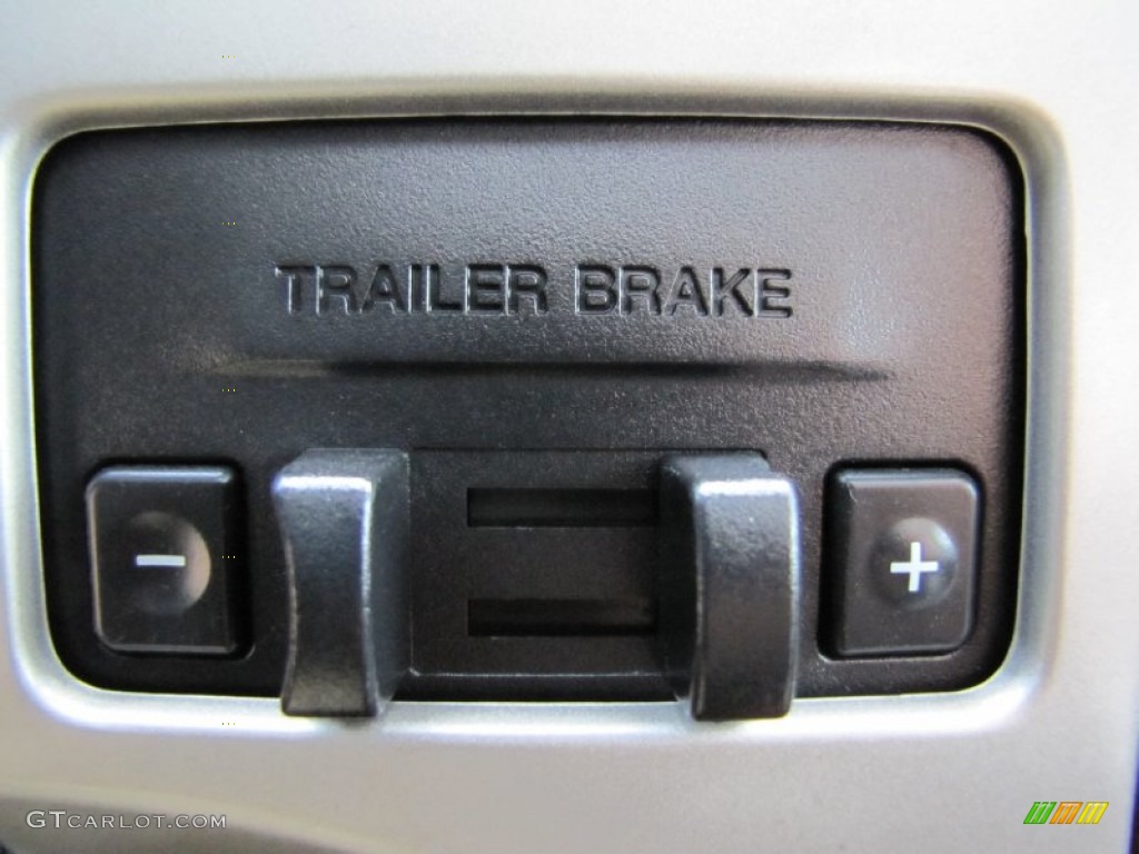 2010 Ford F150 Lariat SuperCrew 4x4 Controls Photo #62685464
