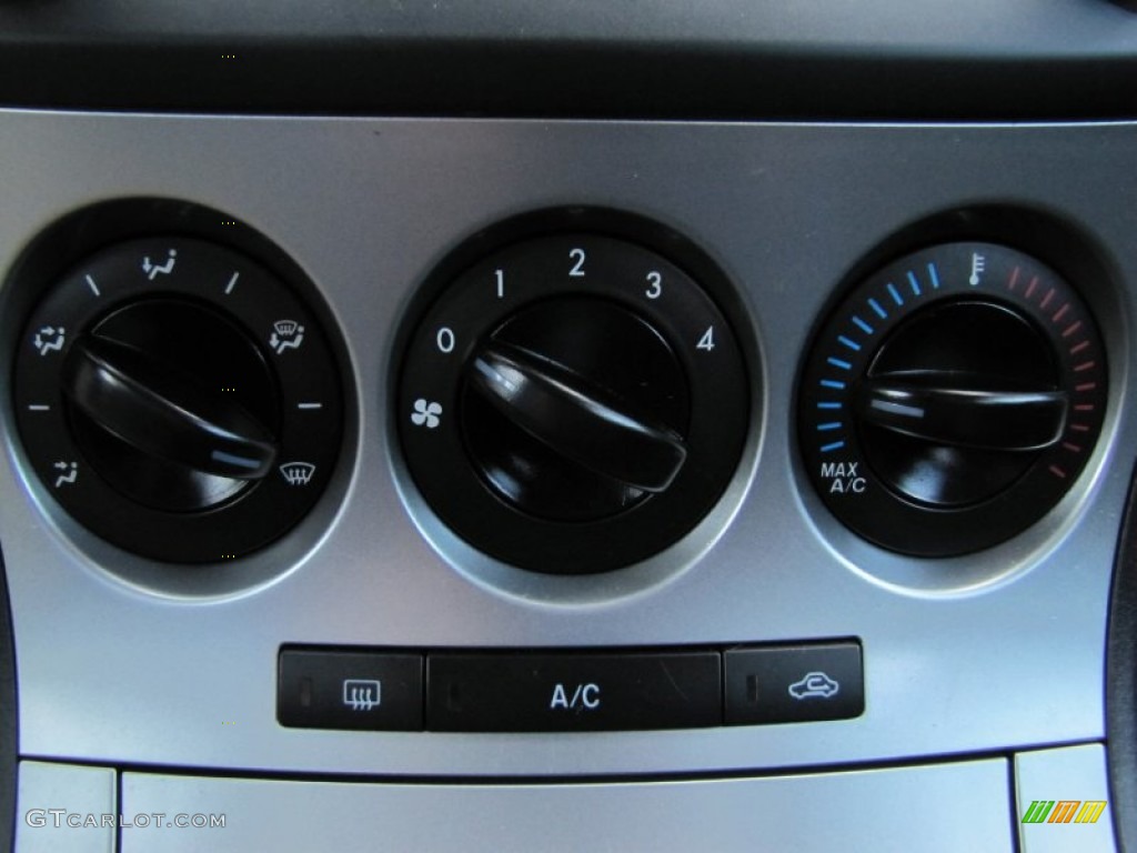 2011 Mazda MAZDA3 s Sport 5 Door Controls Photo #62686150