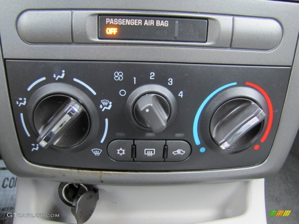 2008 Chevrolet Cobalt LT Sedan Controls Photo #62686688