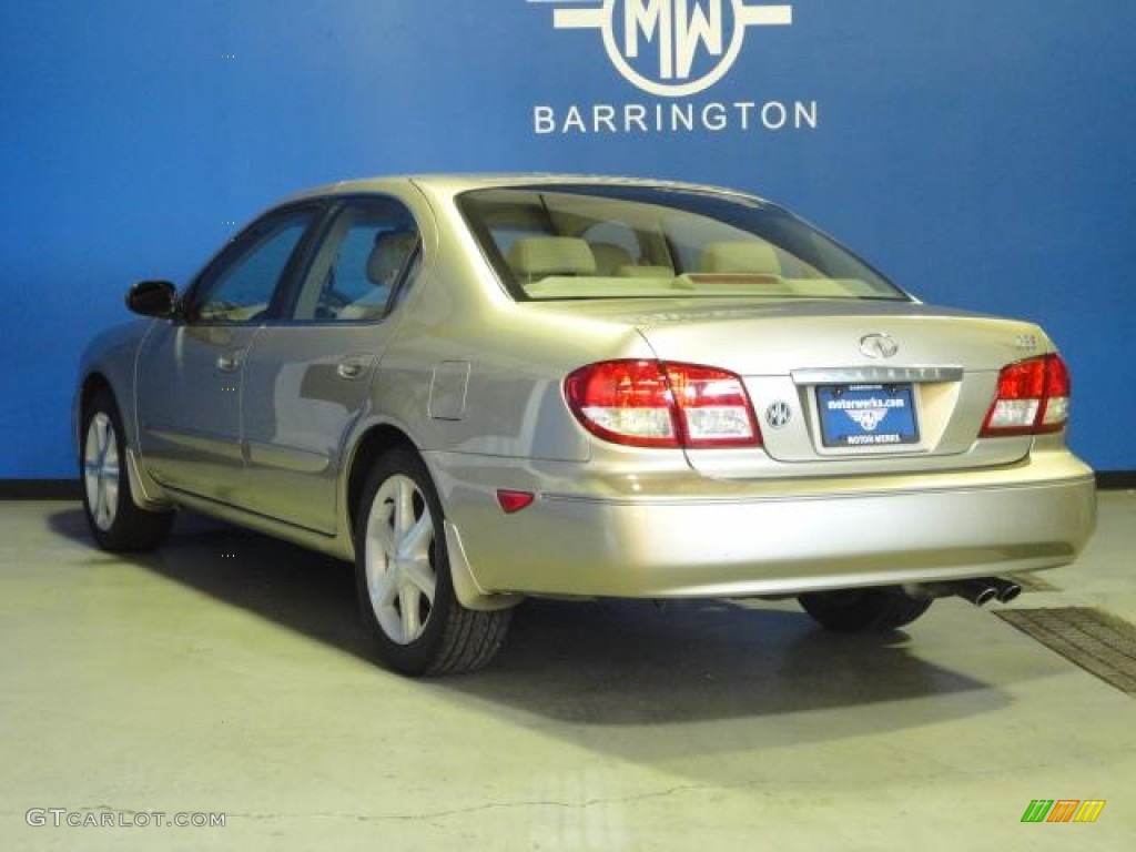 2002 I 35 - Golden Sand Metallic / Beige photo #7