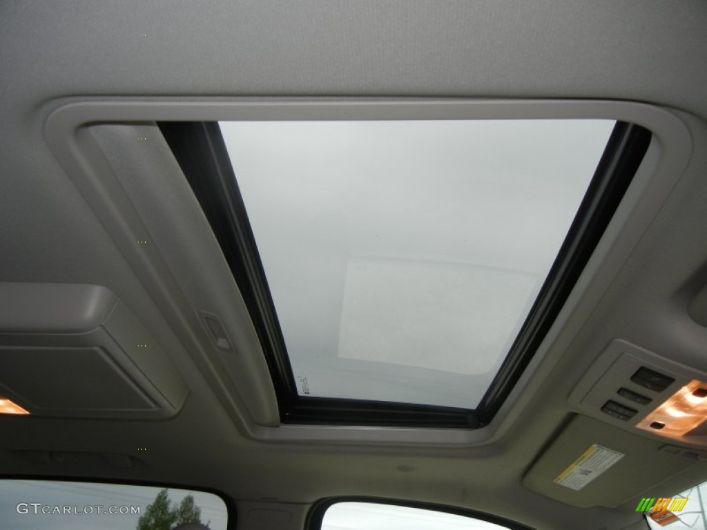 2008 Suburban 1500 LTZ - Black / Light Titanium/Dark Titanium photo #7