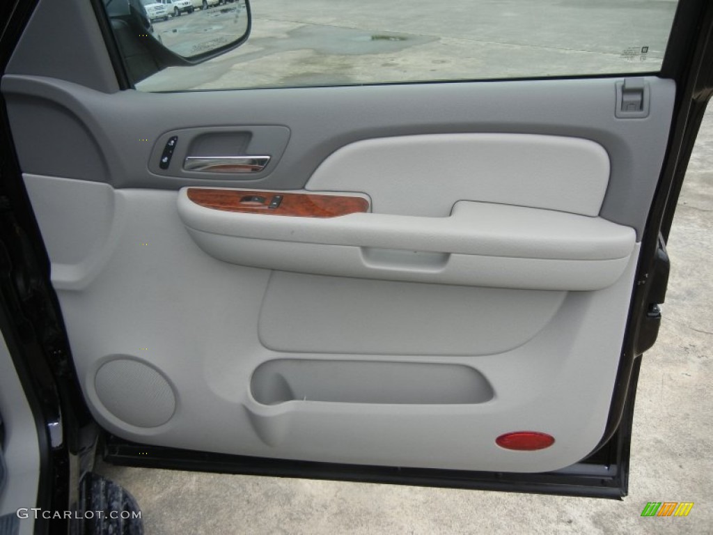 2008 Suburban 1500 LTZ - Black / Light Titanium/Dark Titanium photo #8