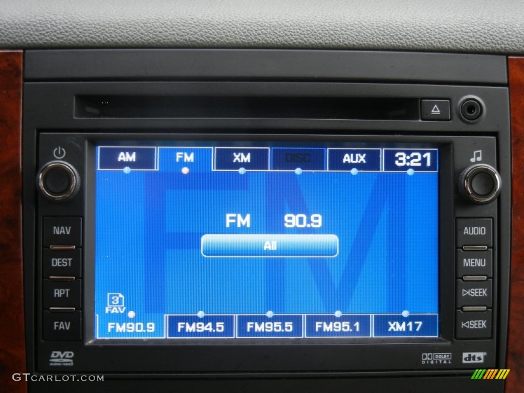 2008 Suburban 1500 LTZ - Black / Light Titanium/Dark Titanium photo #23