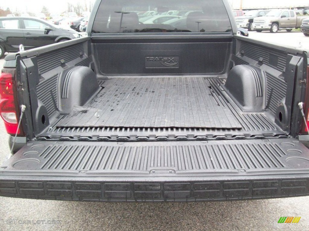 2004 Silverado 1500 LS Extended Cab 4x4 - Dark Gray Metallic / Dark Charcoal photo #14