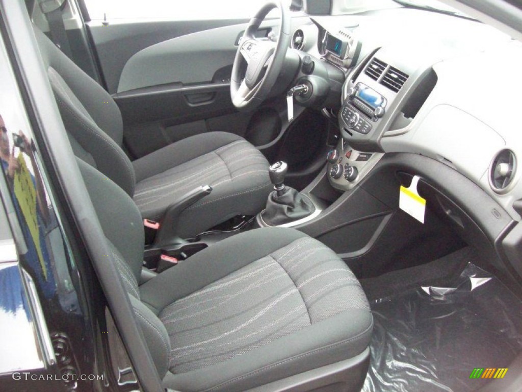 Jet Black/Dark Titanium Interior 2012 Chevrolet Sonic LT Hatch Photo #62694134