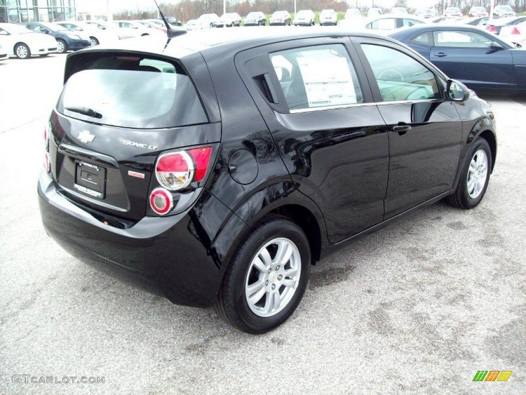 2012 Sonic LT Hatch - Black / Jet Black/Dark Titanium photo #12