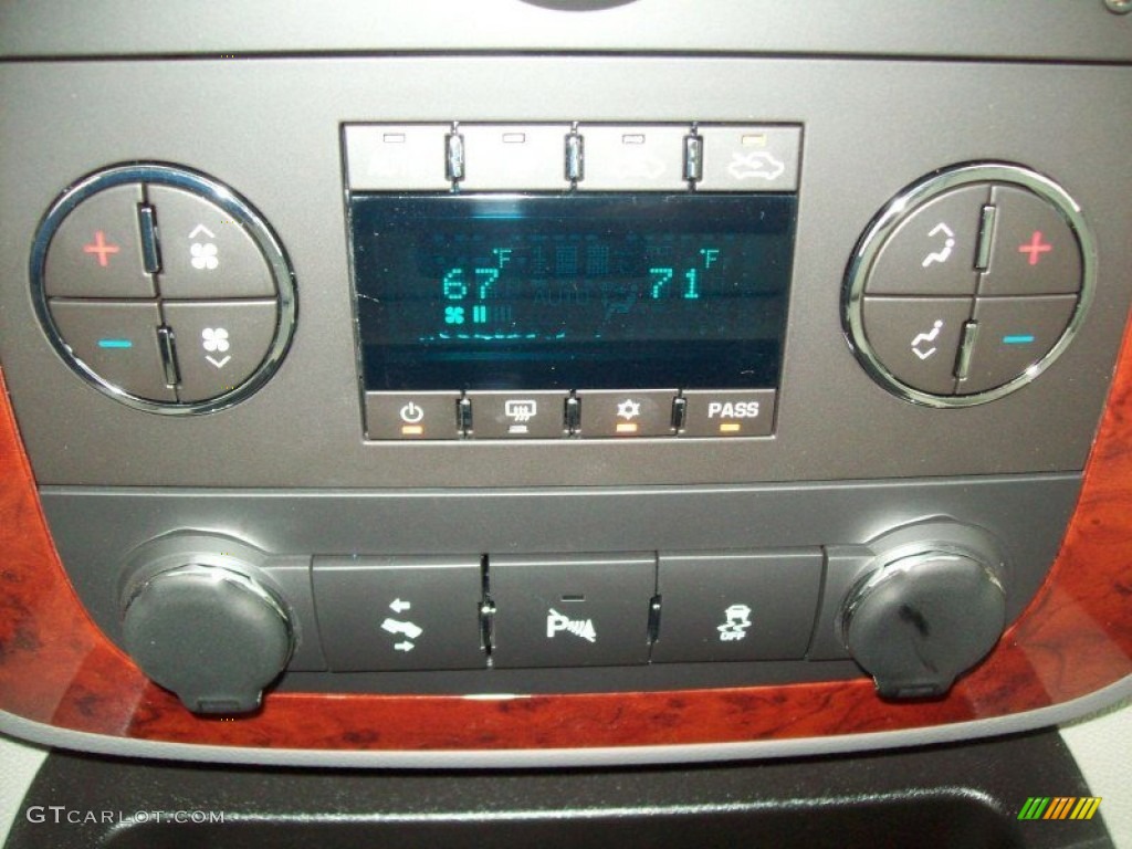 2012 Chevrolet Silverado 1500 LTZ Crew Cab 4x4 Controls Photo #62695133