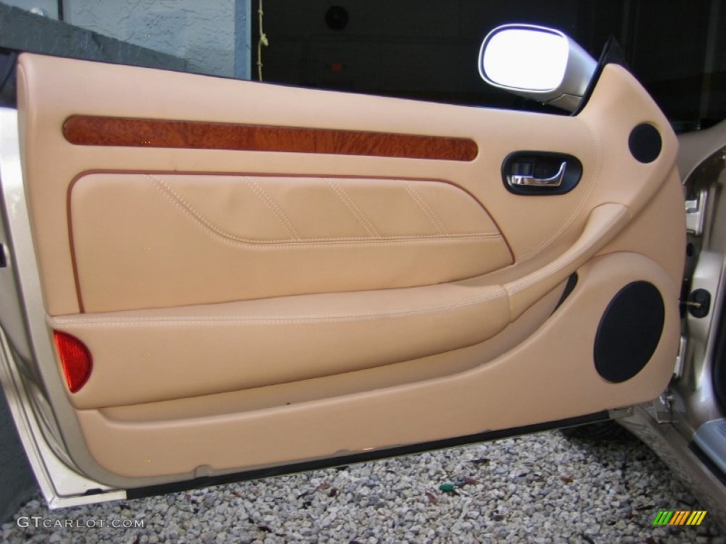 2002 Maserati Coupe Cambiocorsa Beige Door Panel Photo #62698608