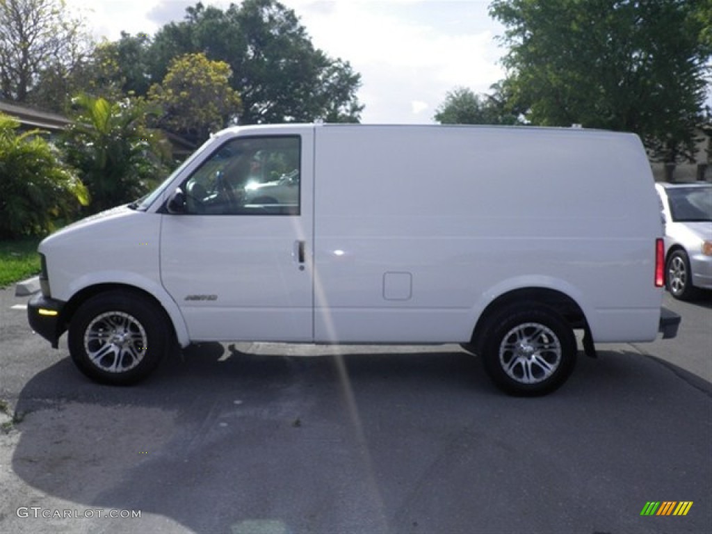 1998 Astro Cargo Van - White / Gray photo #6