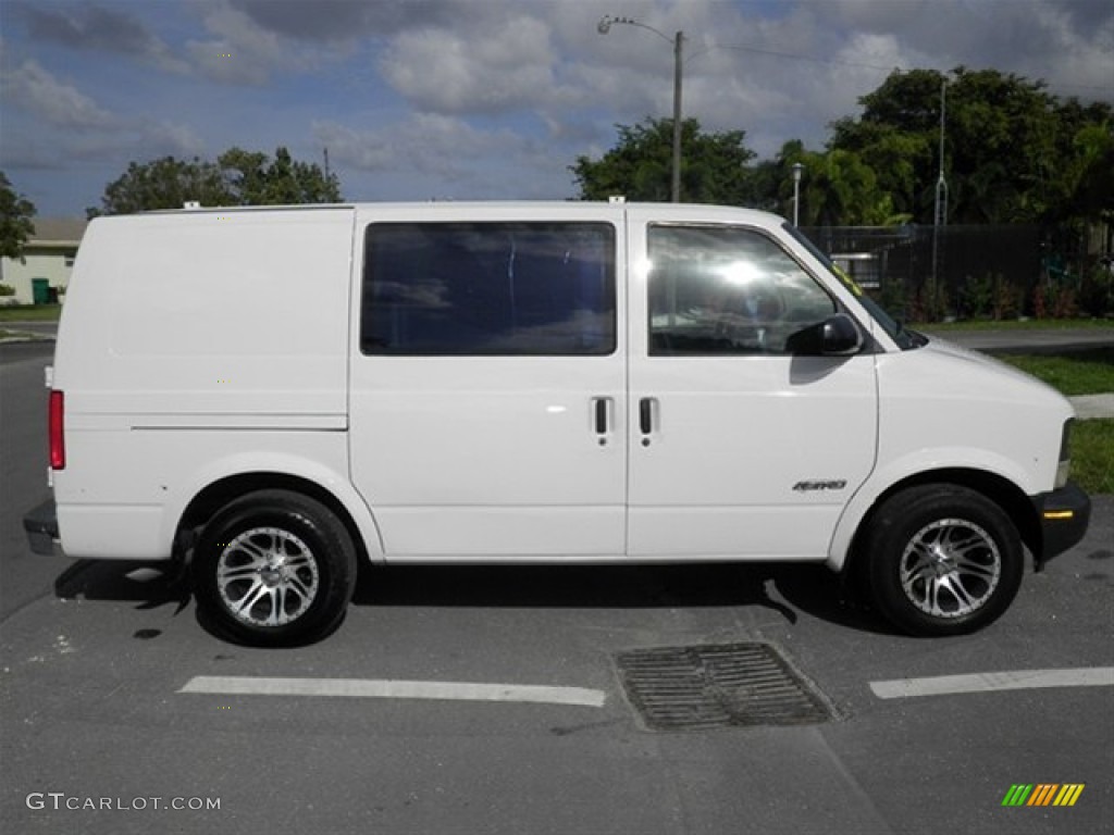 1998 Astro Cargo Van - White / Gray photo #16