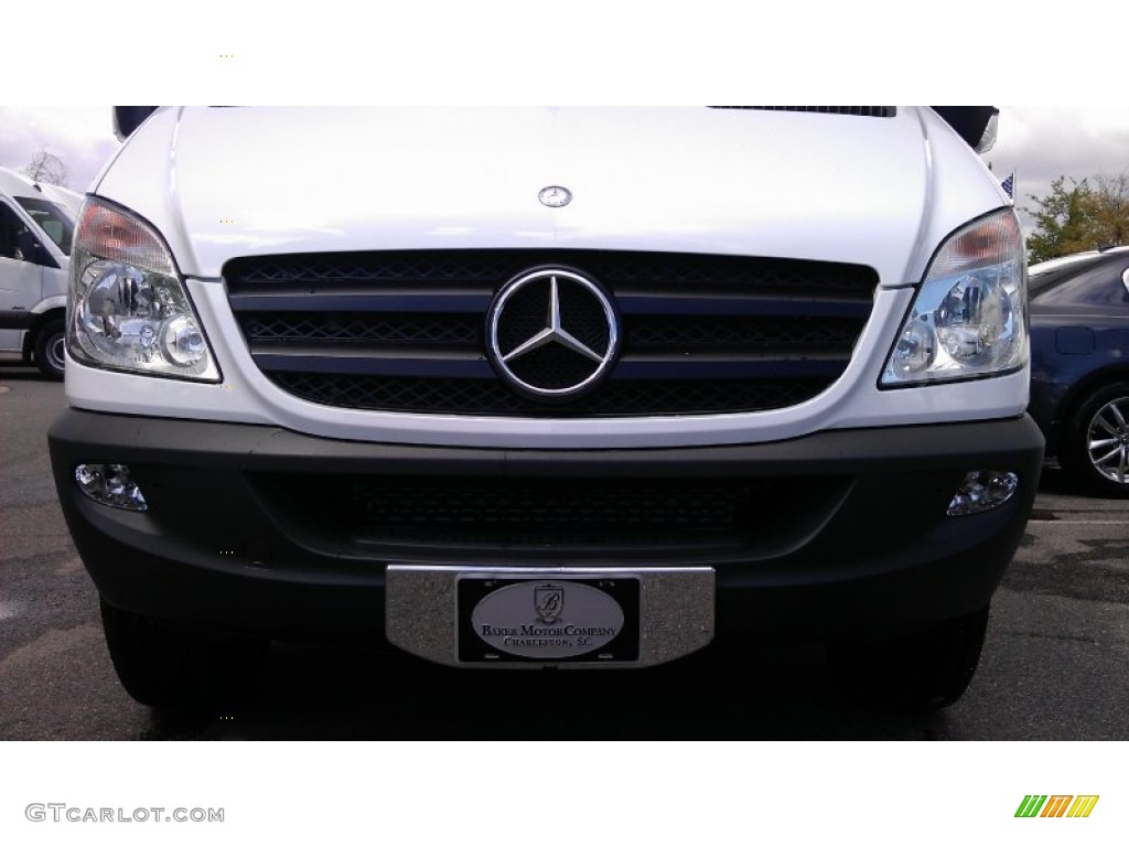 2012 Sprinter 2500 High Roof Passenger Van - Arctic White / Lima Black Fabric photo #4