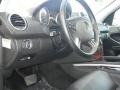 Iridium Silver Metallic - ML 500 4Matic Photo No. 28