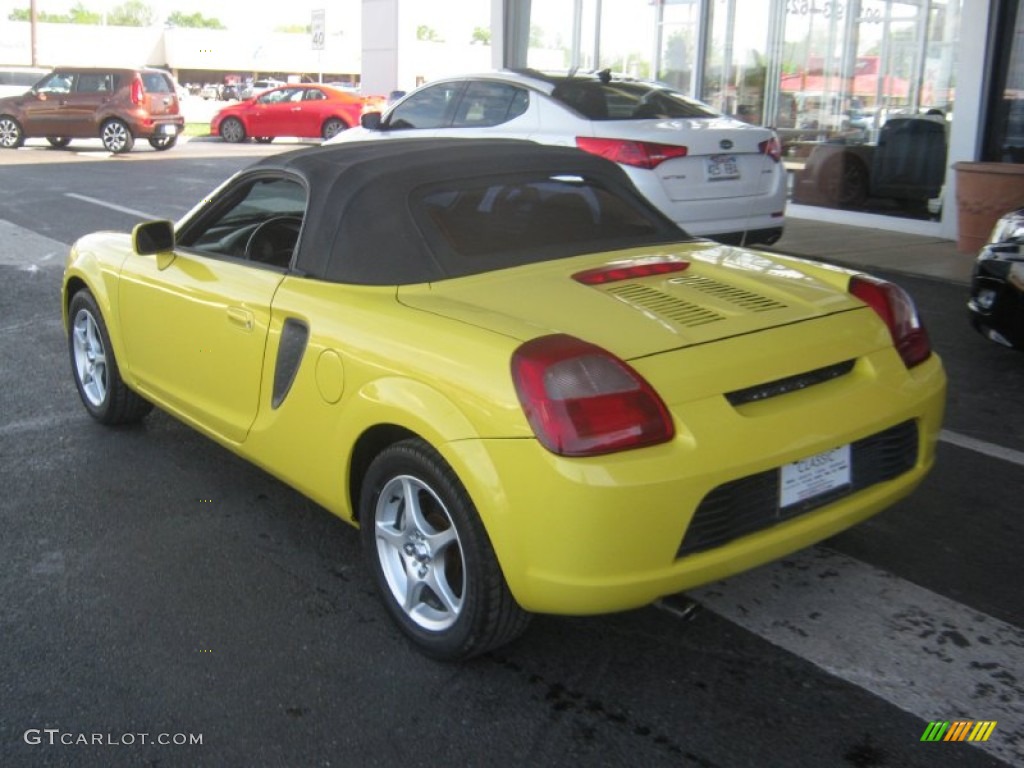 2000 MR2 Spyder Roadster - Solar Yellow / Black photo #3