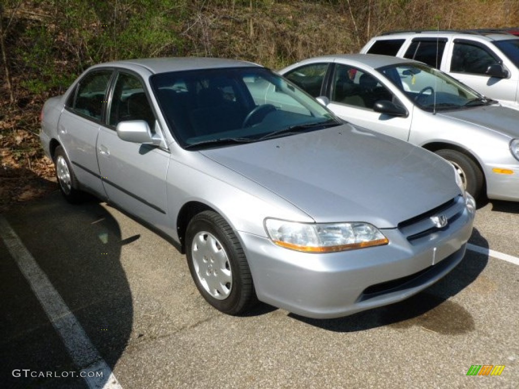 2000 Accord LX Sedan - Satin Silver Metallic / Quartz photo #1