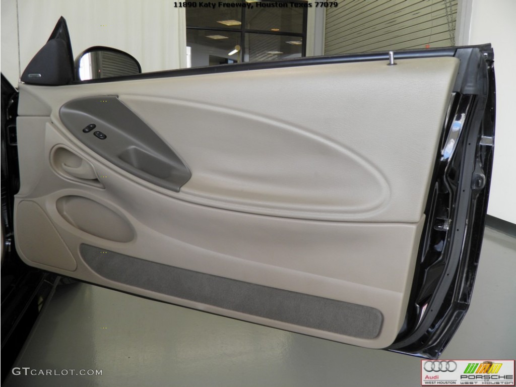 2004 Mustang GT Convertible - Black / Medium Parchment photo #28