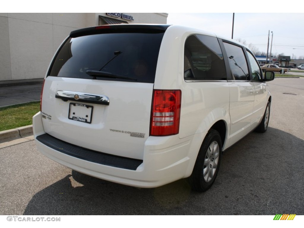 2009 Town & Country LX - Stone White / Medium Slate Gray/Light Shale photo #4